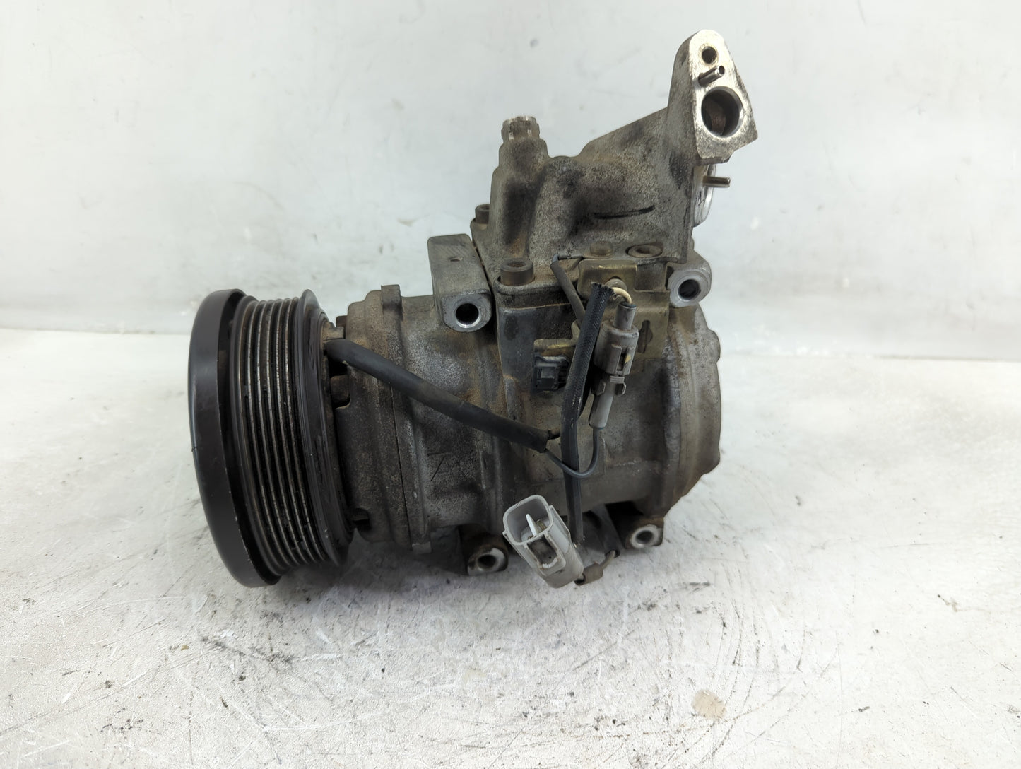 2001-2003 Toyota Sienna Air Conditioning A/c Ac Compressor Oem - Oemusedautoparts1.com