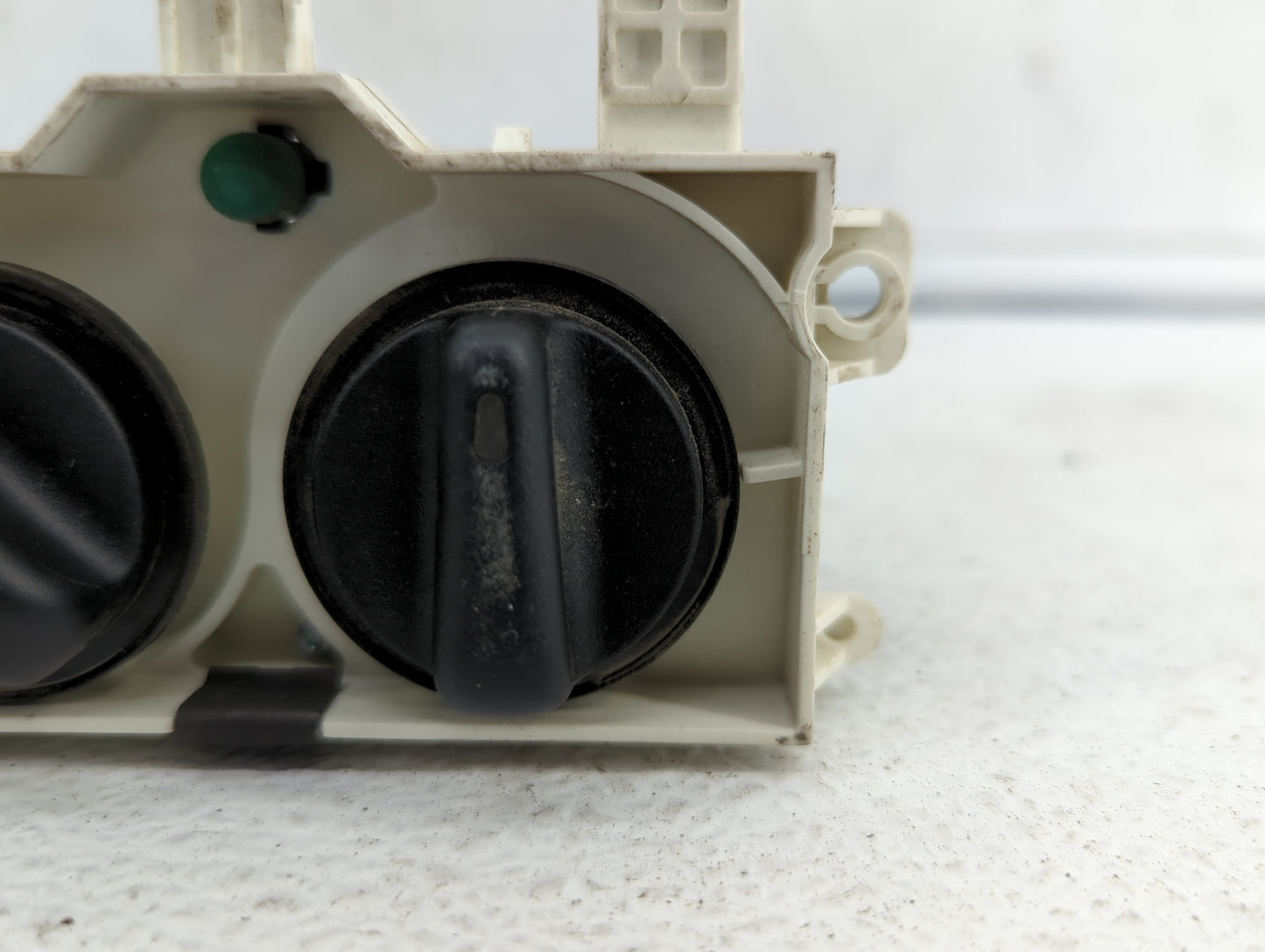 1998-2003 Toyota Sienna Climate Control Module Temperature AC/Heater Replacement Fits Fits 1998 1999 2000 2001 2002 2003 OEM