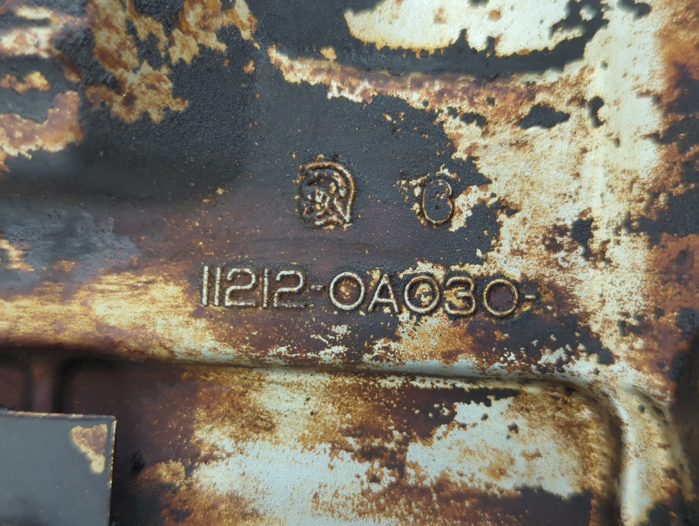 2002 Toyota Sienna Engine Oil Pan P/N:212-0A030 Fits OEM Used Auto Parts - Oemusedautoparts1.com