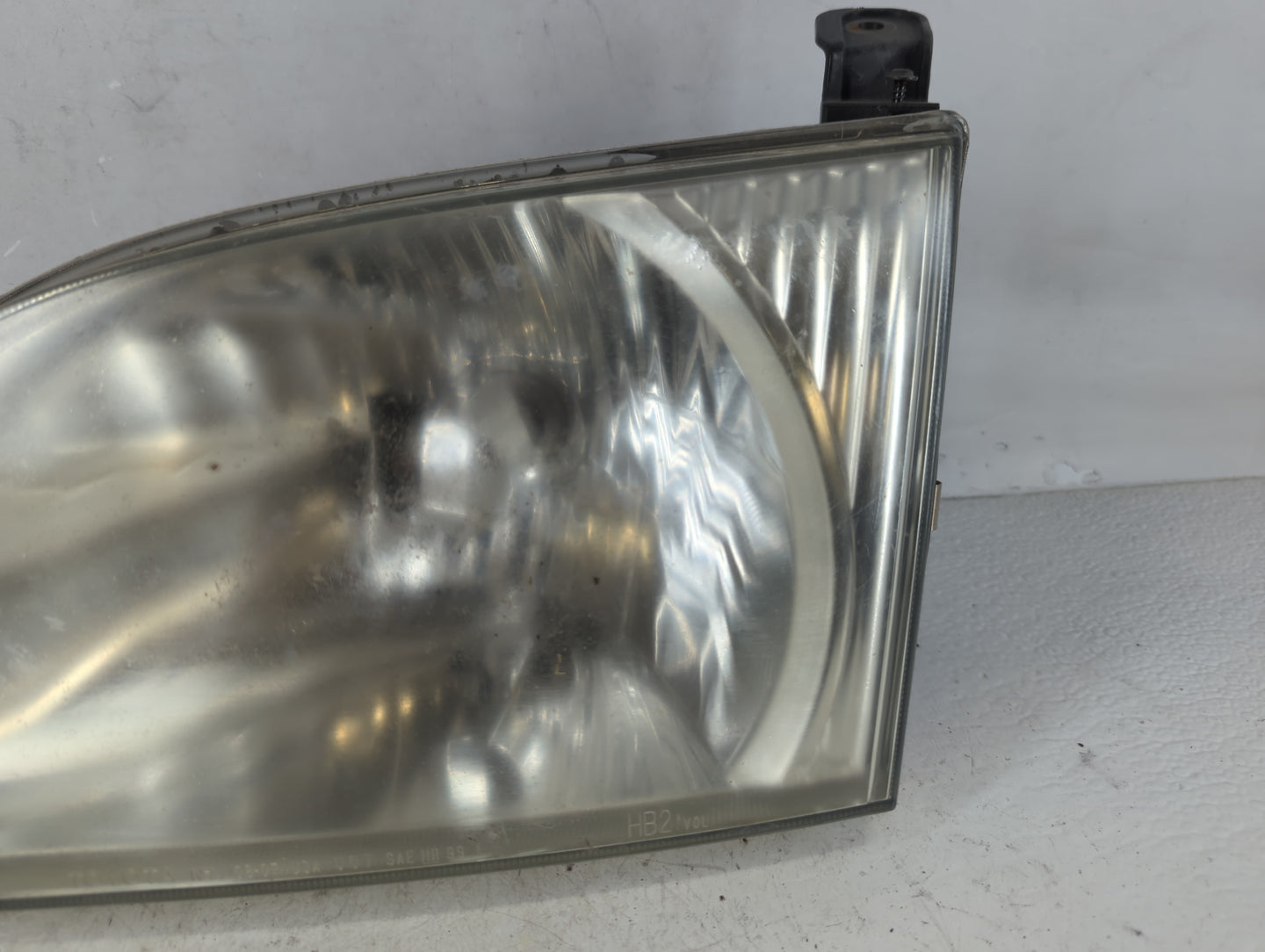2001-2003 Toyota Sienna Driver Left Oem Head Light Headlight Lamp - Oemusedautoparts1.com