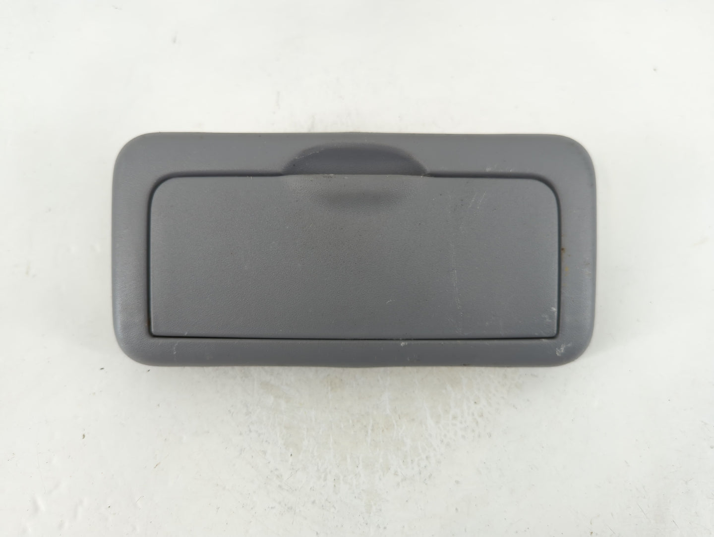 2002 Toyota Sienna Overhead Roof Console - Oemusedautoparts1.com