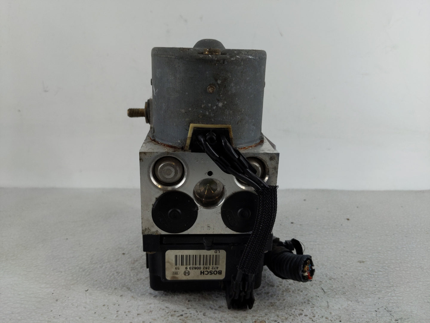 2002 Toyota Solara ABS Pump Control Module Replacement Fits OEM Used Auto Parts - Oemusedautoparts1.com