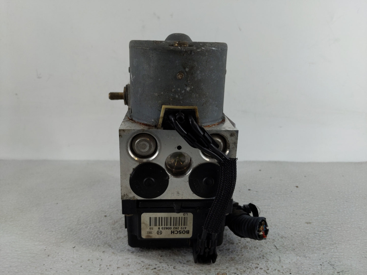 2002 Toyota Solara ABS Pump Control Module Replacement Fits OEM Used Auto Parts - Oemusedautoparts1.com