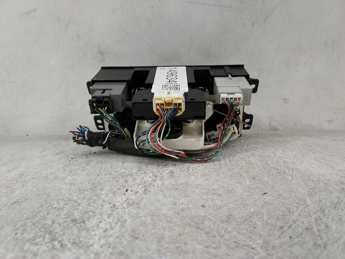 1999-2003 Toyota Solara Climate Control Module Temperature AC/Heater Replacement P/N:158926 CN6811HAC100 Fits OEM Used Auto 