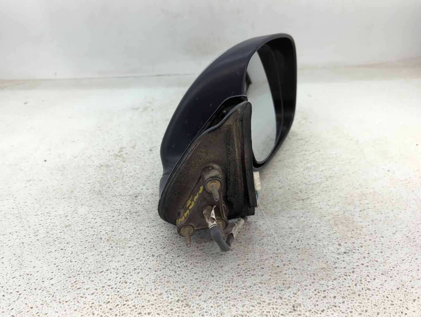 2000-2006 Toyota Tundra Passenger Side View Mirror - Right Door Mirror OEM Used - Oemusedautoparts1.com
