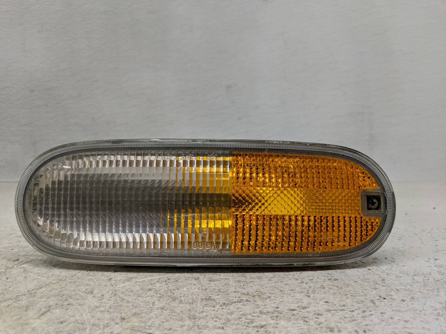 2002-2005 Volkswagen Beetle Passenger Right Oem Front Light Lamp - Oemusedautoparts1.com