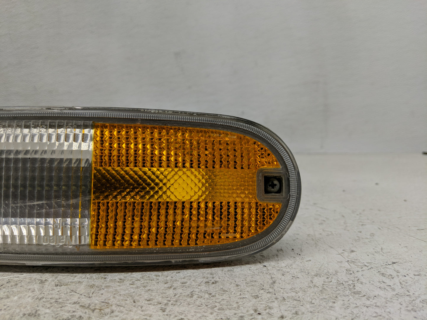 2002-2005 Volkswagen Beetle Passenger Right Oem Front Light Lamp - Oemusedautoparts1.com