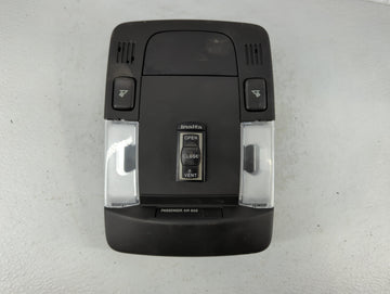 2002 Volkswagen Eurovan Overhead Roof Console - Oemusedautoparts1.com