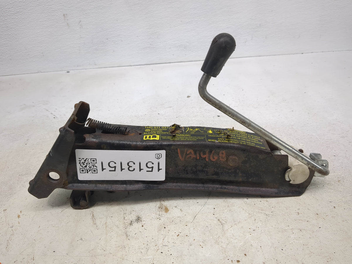 2002 Volkswagen Golf Spare Scissor Car Jack - Oemusedautoparts1.com