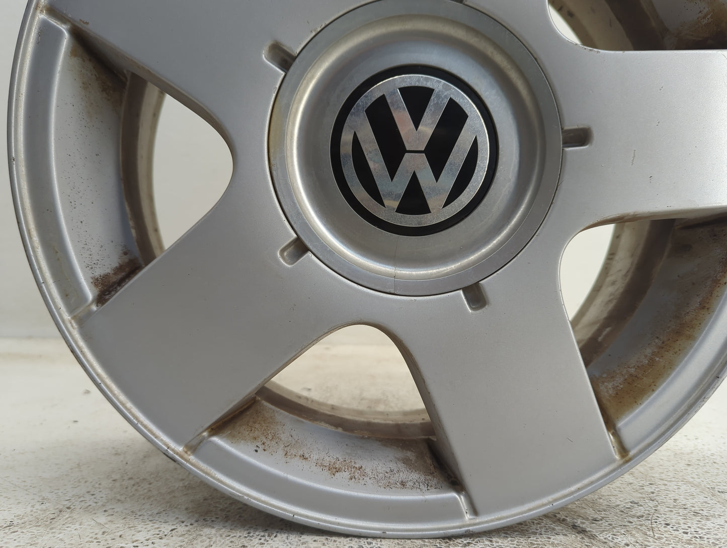 1999-2011 Volkswagen Jetta Oem Wheel Rim - Oemusedautoparts1.com