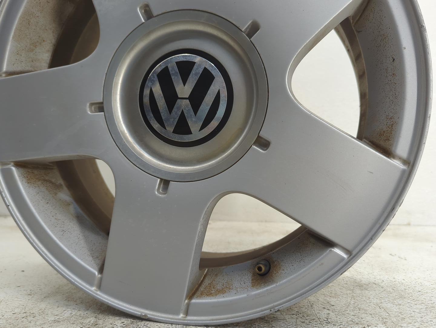 1999-2011 Volkswagen Jetta Oem Wheel Rim - Oemusedautoparts1.com