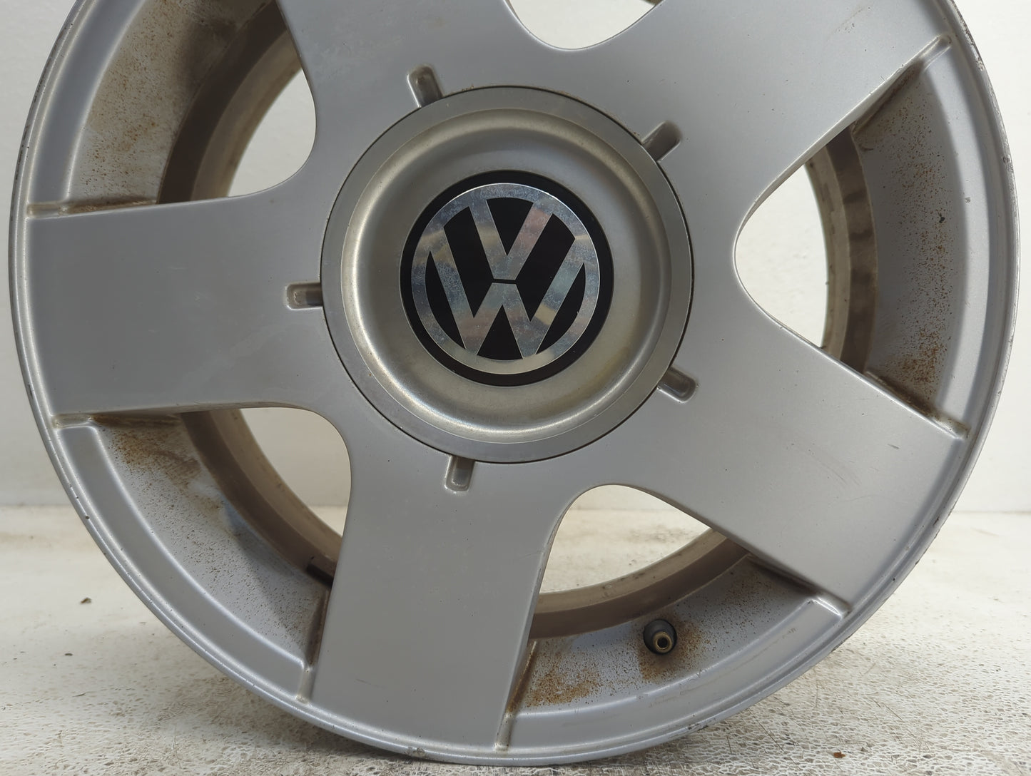 1999-2011 Volkswagen Jetta Oem Wheel Rim - Oemusedautoparts1.com