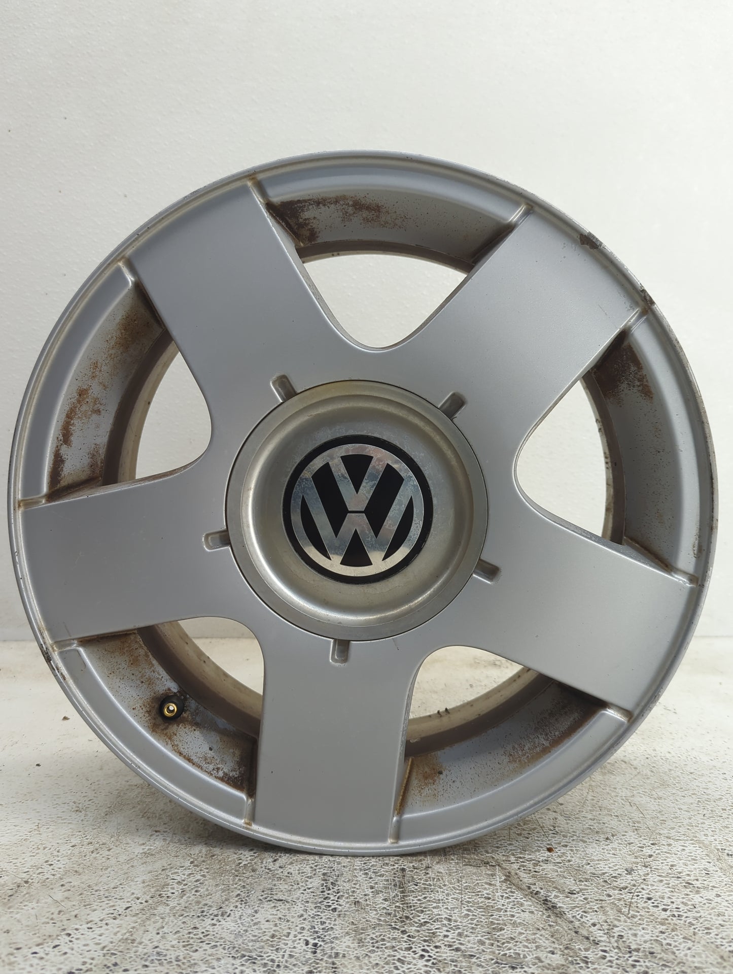 1999-2011 Volkswagen Jetta Oem Wheel Rim - Oemusedautoparts1.com