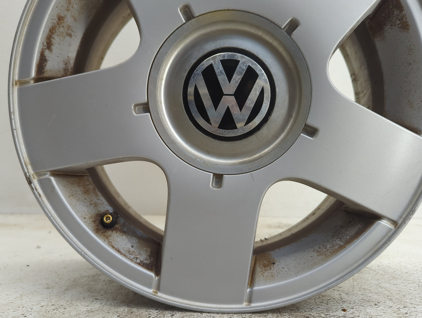 1999-2011 Volkswagen Jetta Oem Wheel Rim - Oemusedautoparts1.com