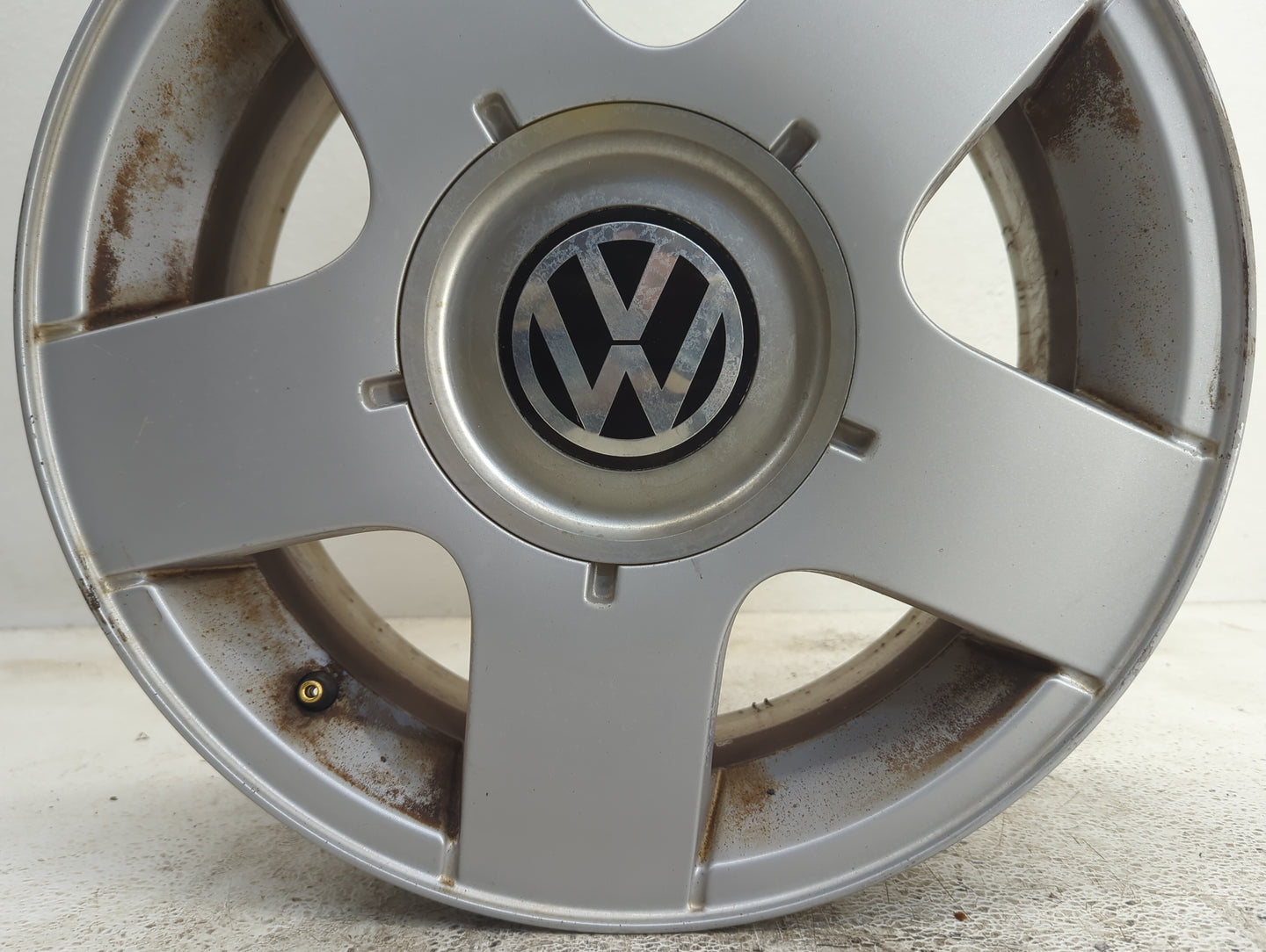 1999-2011 Volkswagen Jetta Oem Wheel Rim - Oemusedautoparts1.com