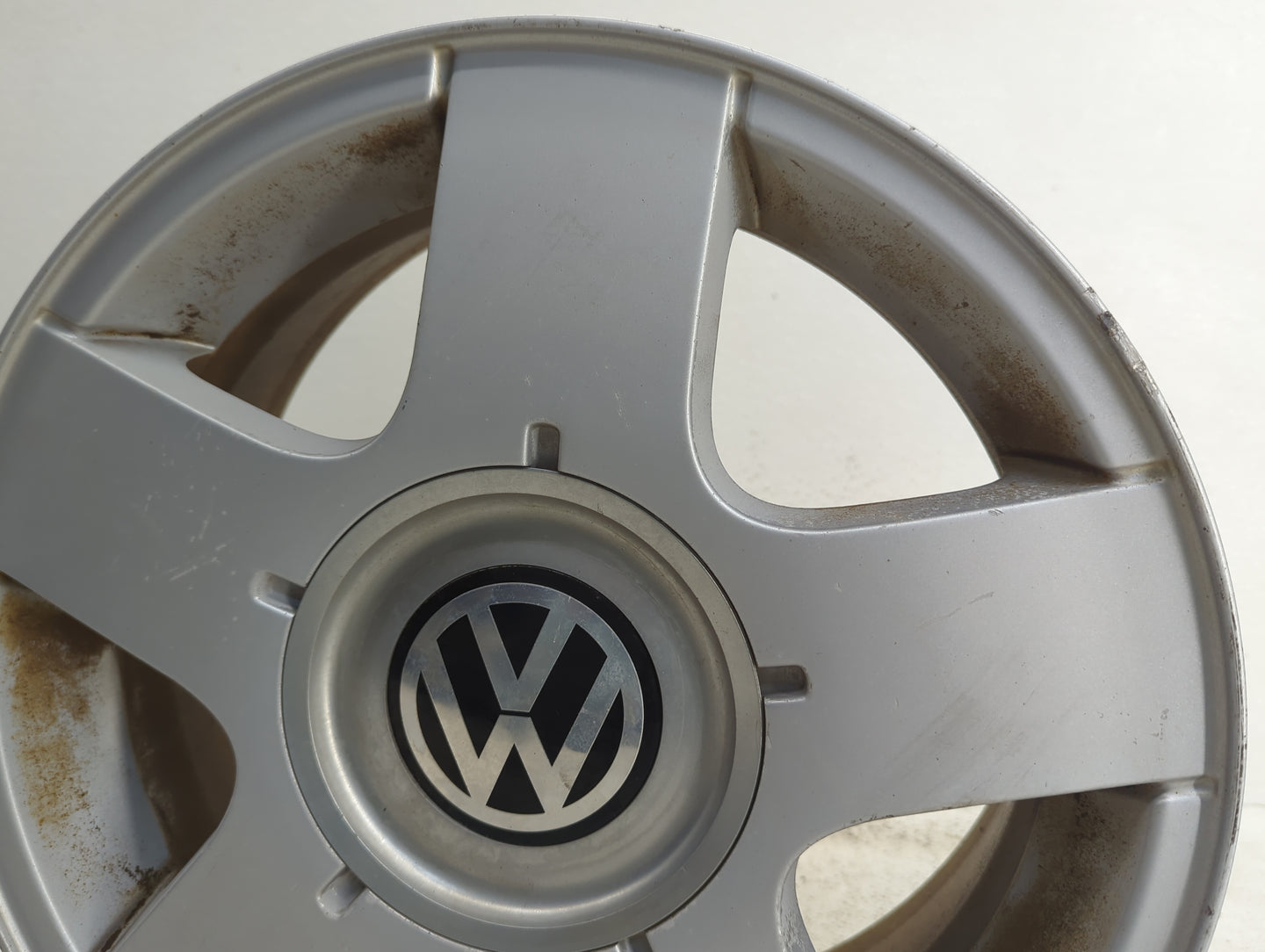 1999-2011 Volkswagen Jetta Oem Wheel Rim - Oemusedautoparts1.com