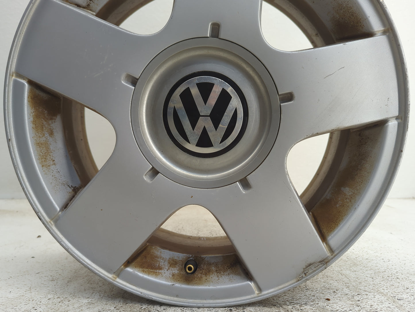 1999-2011 Volkswagen Jetta Oem Wheel Rim - Oemusedautoparts1.com