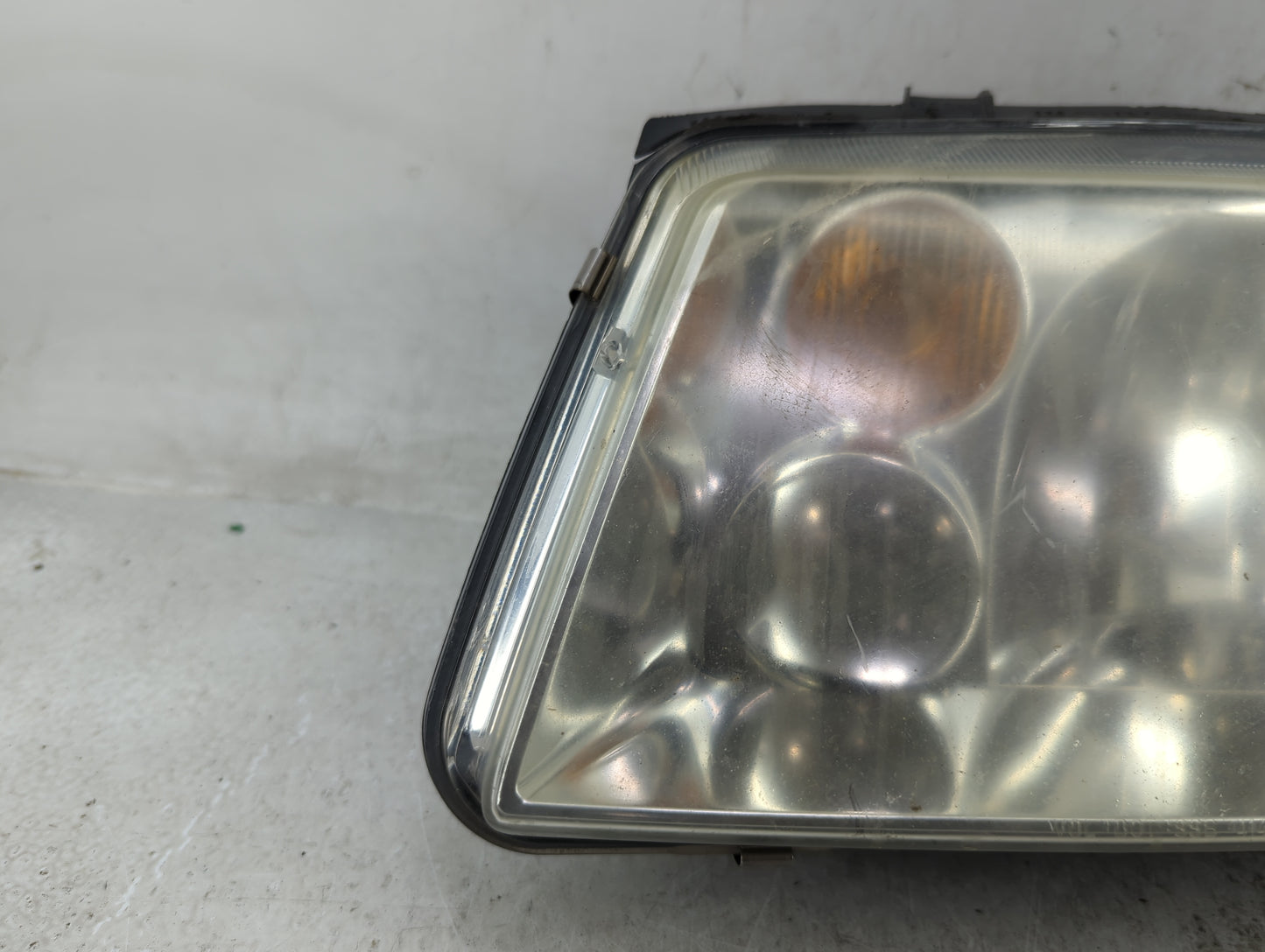1999-2002 Volkswagen Jetta Driver Left Oem Head Light Headlight Lamp - Oemusedautoparts1.com
