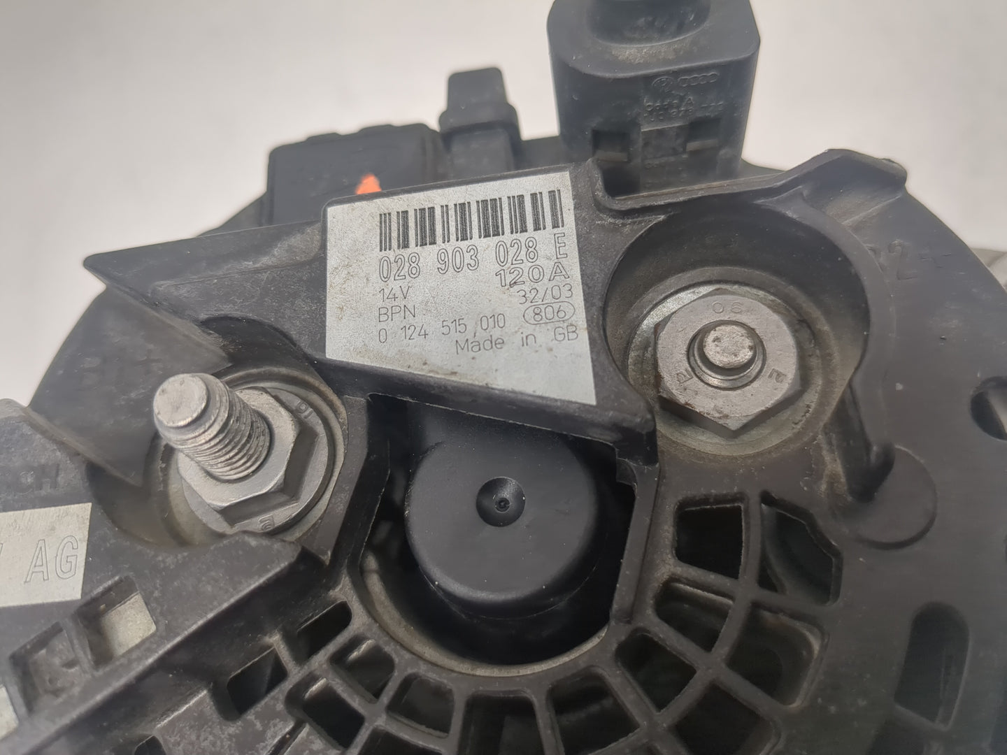 1999-2006 Volkswagen Jetta Alternator Replacement Generator Charging Assembly Engine OEM P/N:07K 903 023 C Fits OEM Used Aut