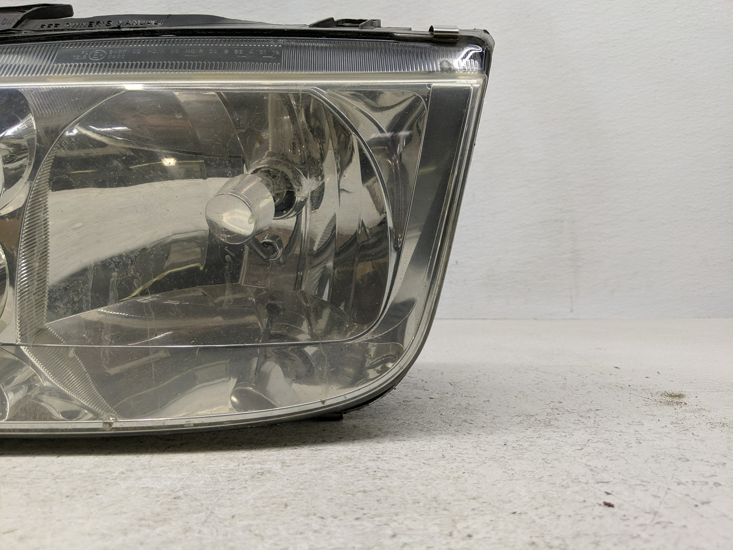 1999-2002 Volkswagen Jetta Driver Left Oem Head Light Headlight Lamp - Oemusedautoparts1.com