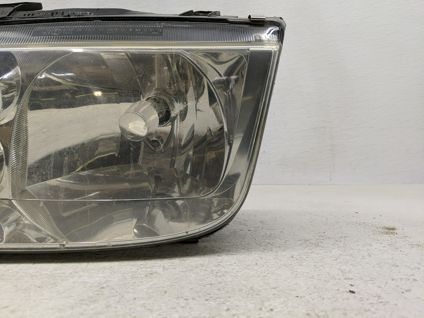 1999-2002 Volkswagen Jetta Driver Left Oem Head Light Headlight Lamp - Oemusedautoparts1.com