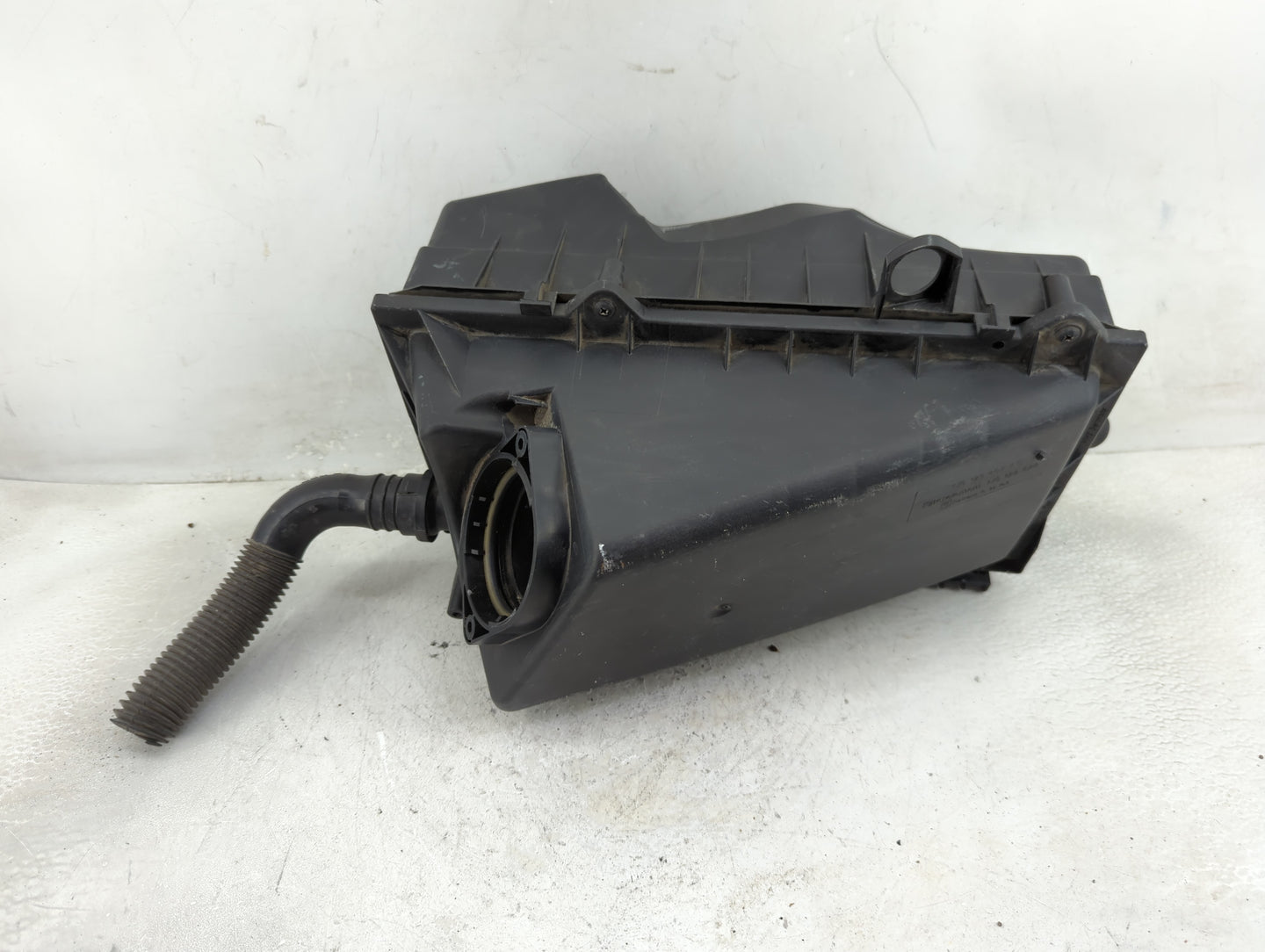 1999-2011 Volkswagen Jetta Air Cleaner Intake-duct Hose Tube - Oemusedautoparts1.com