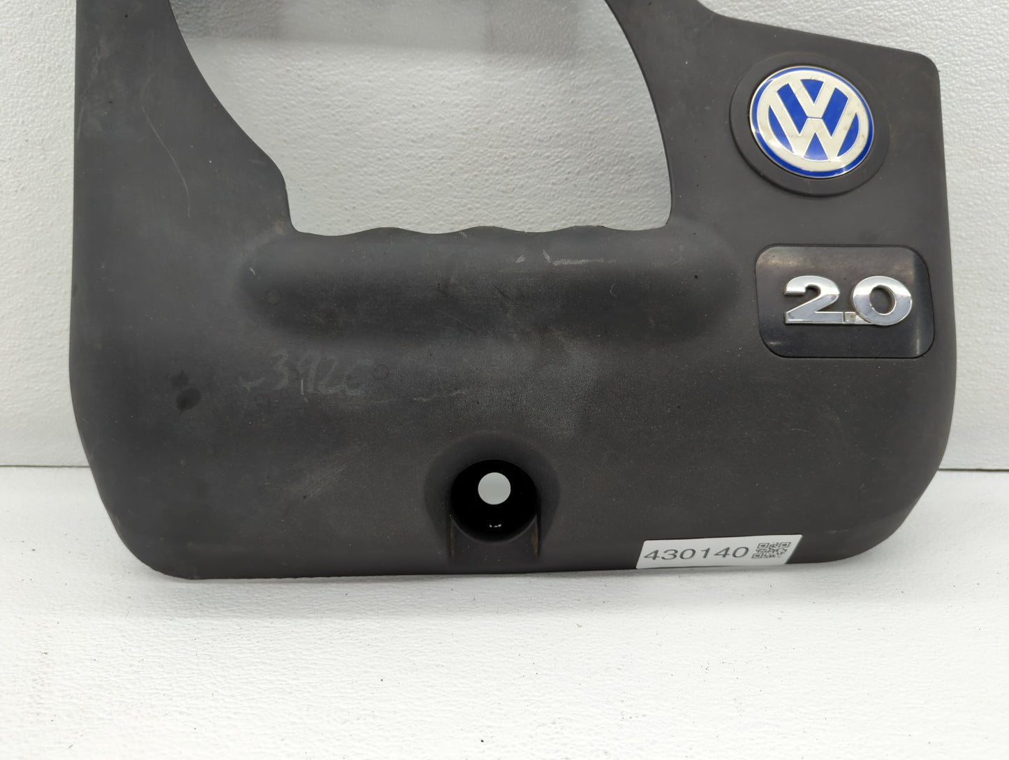 2002 Volkswagen Jetta Engine Cover - Oemusedautoparts1.com