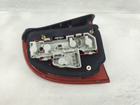 2001-2005 Volkswagen Passat Tail Light Assembly Passenger Right OEM P/N:28.40.80.15 Fits Fits 2001 2002 2003 2004 2005 OEM U