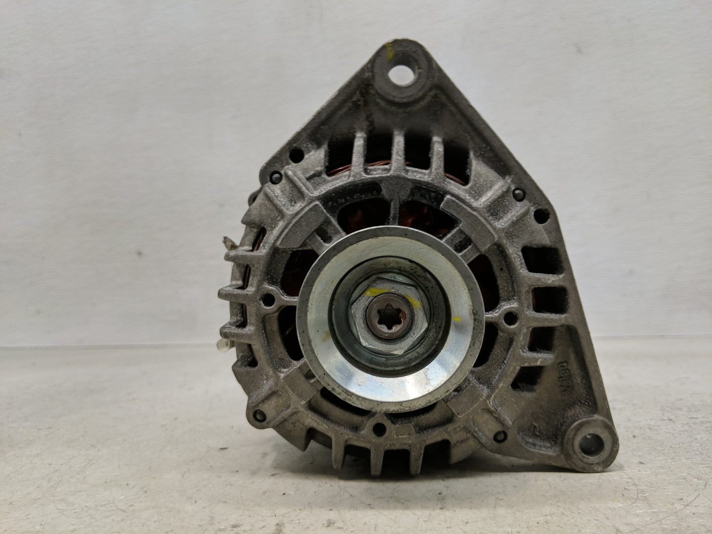 1999-2002 Volkswagen Passat Alternator Replacement Generator Charging Assembly Engine OEM P/N:06B 903 016D Fits OEM Used Aut