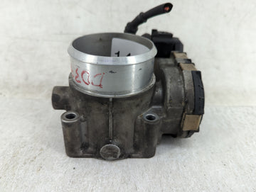 1999-2005 Volkswagen Passat Throttle Body P/N:06B 133 062 M Fits Fits 1999 2000 2001 2002 2003 2004 2005 2006 OEM Used Auto Parts