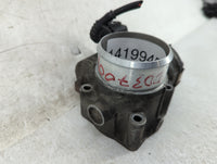 1999-2005 Volkswagen Passat Throttle Body P/N:06B 133 062 M Fits Fits 1999 2000 2001 2002 2003 2004 2005 2006 OEM Used Auto 