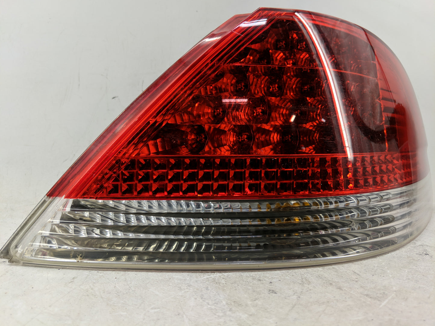 2002 Volvo 745 Tail Light Assembly Passenger Right OEM Fits Fits 2003 2004 2005 OEM Used Auto Parts - Oemusedautoparts1.com