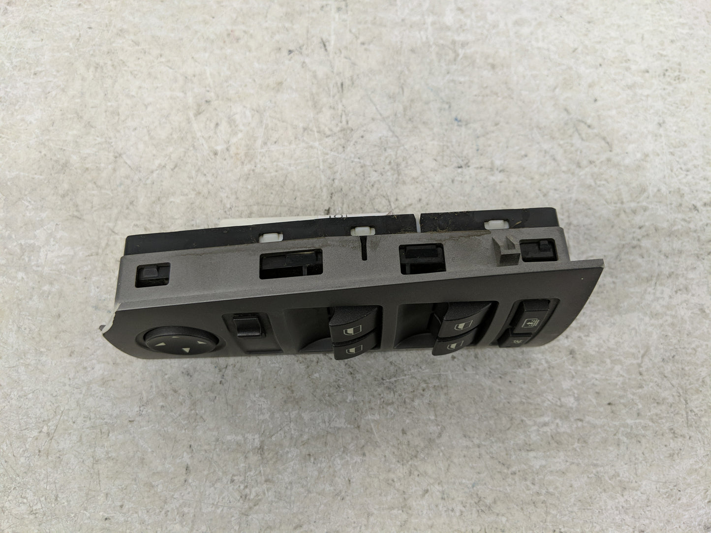 2002 Volvo 745 Master Power Window Switch Replacement Driver Side Left Fits Fits 2003 2004 2005 OEM Used Auto Parts - Oemuse