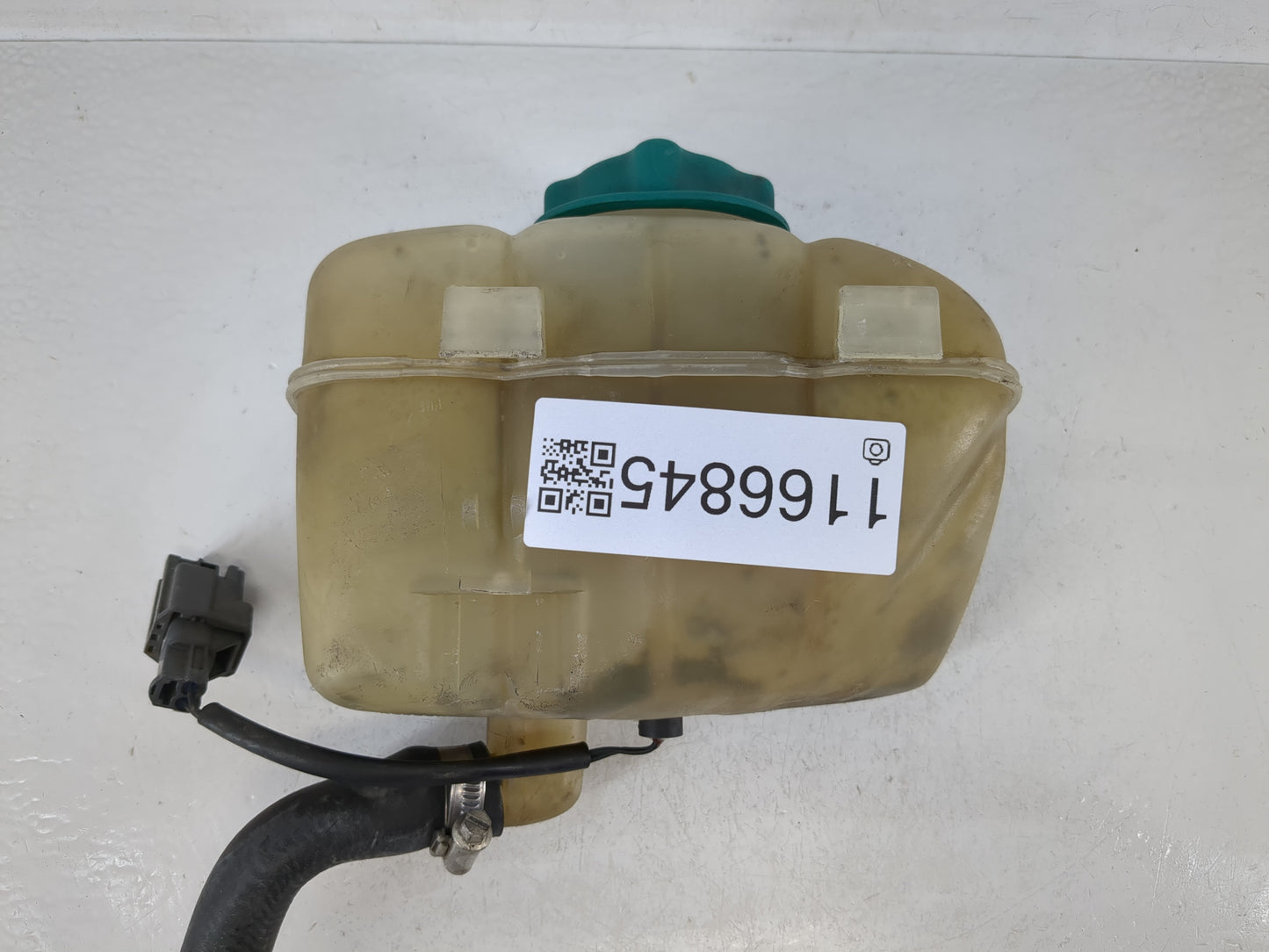 Volvo S80 Windshield Washer Fluid Reservoir Bottle Oem - Oemusedautoparts1.com