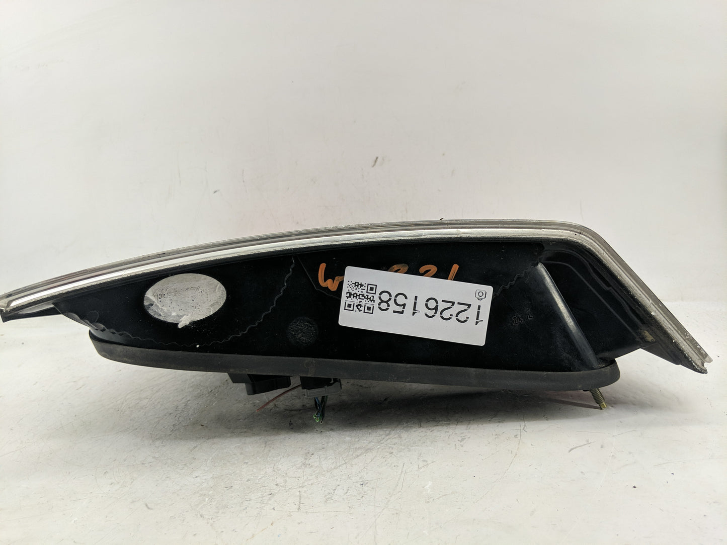 2002 Volvo V60 Tail Light Assembly Passenger Right OEM Fits Fits 2001 2003 2004 OEM Used Auto Parts - Oemusedautoparts1.com