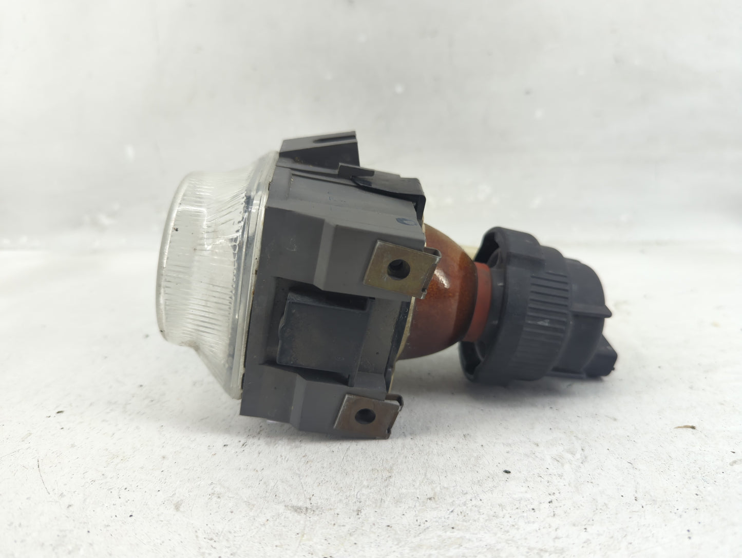 Volvo V70 Driver Left Oem Fog Light Lamp - Oemusedautoparts1.com