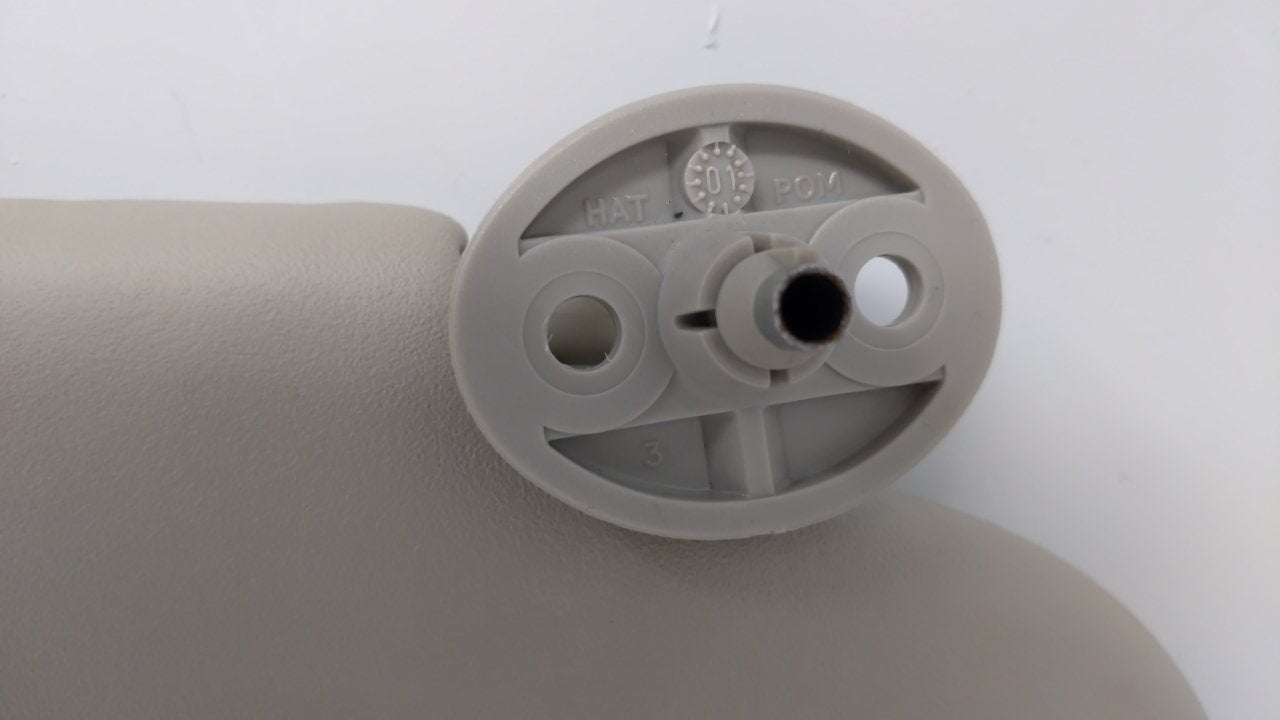 2002 Land Rover Freelander Sun Visor Shade Replacement Passenger Right Mirror Fits OEM Used Auto Parts - Oemusedautoparts1.c