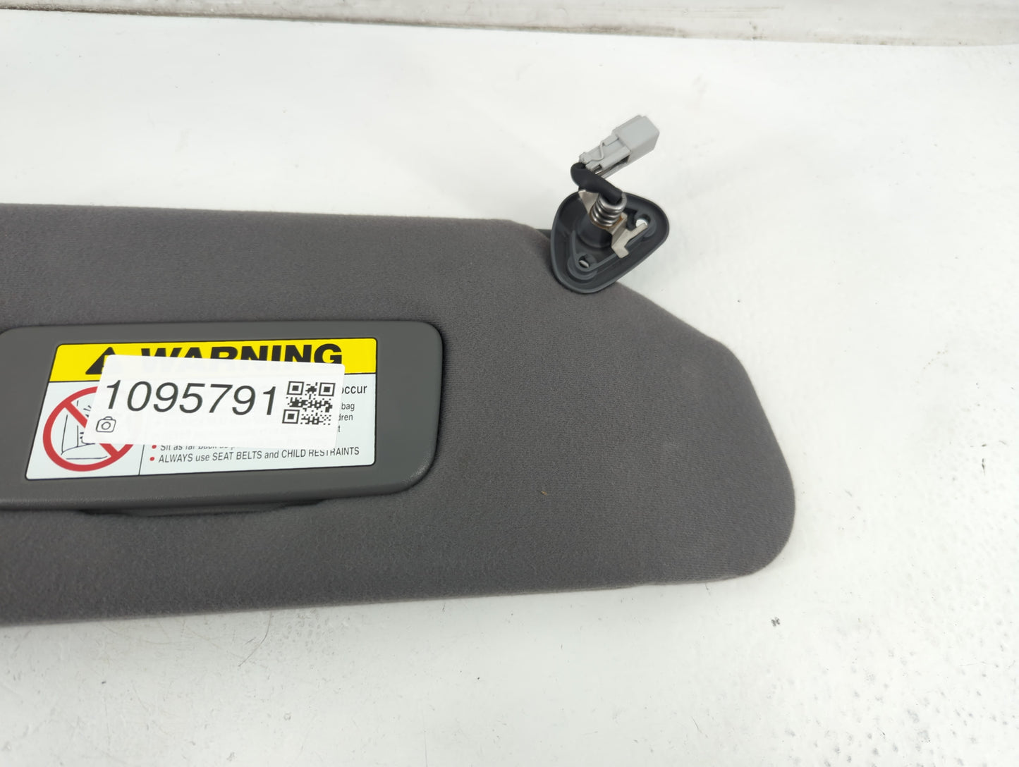 1999-2003 Acura Tl Sun Visor Shade Replacement Passenger Right Mirror Fits Fits 1999 2000 2001 2002 2003 OEM Used Auto Parts