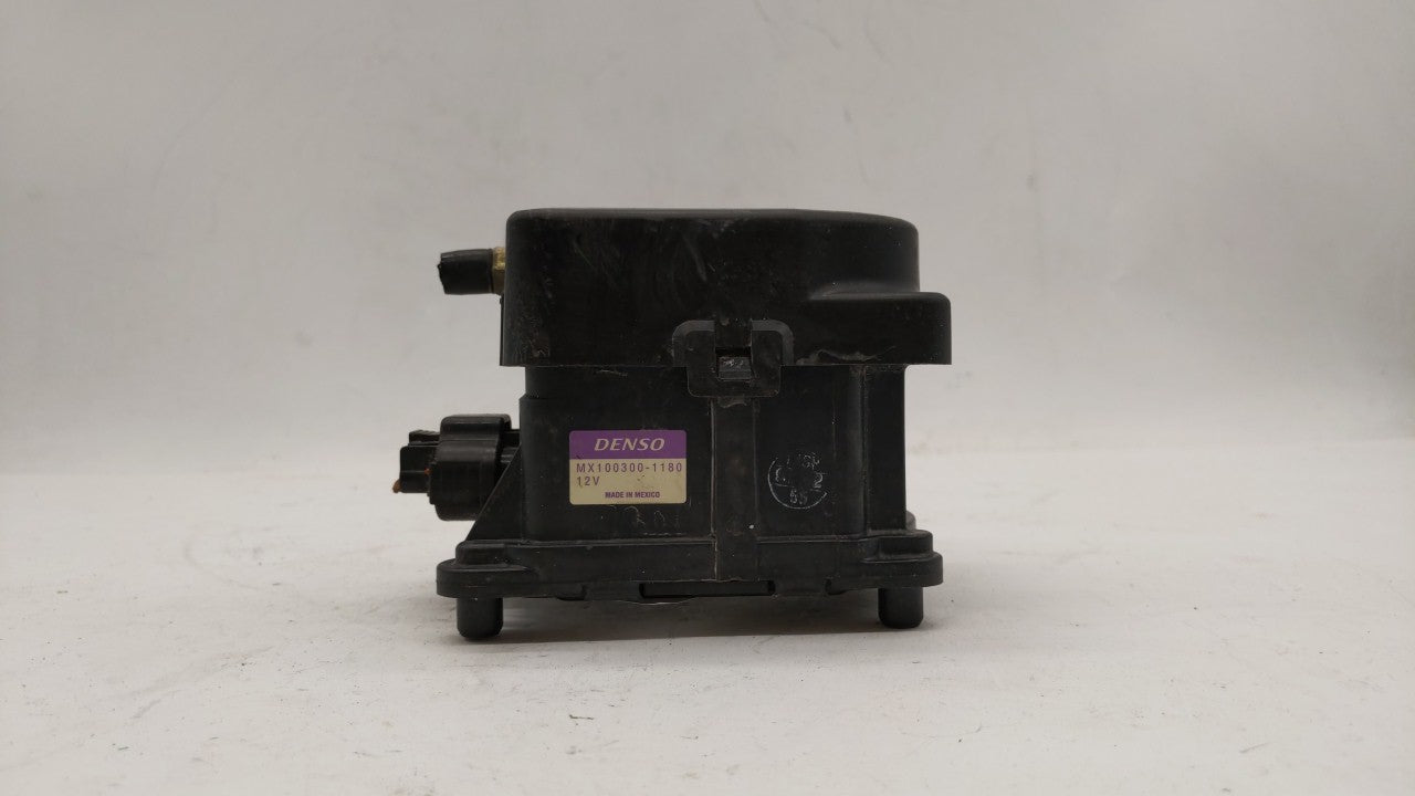 2000-2003 Acura Tl Chassis Control Module Ccm Bcm Body Control - Oemusedautoparts1.com