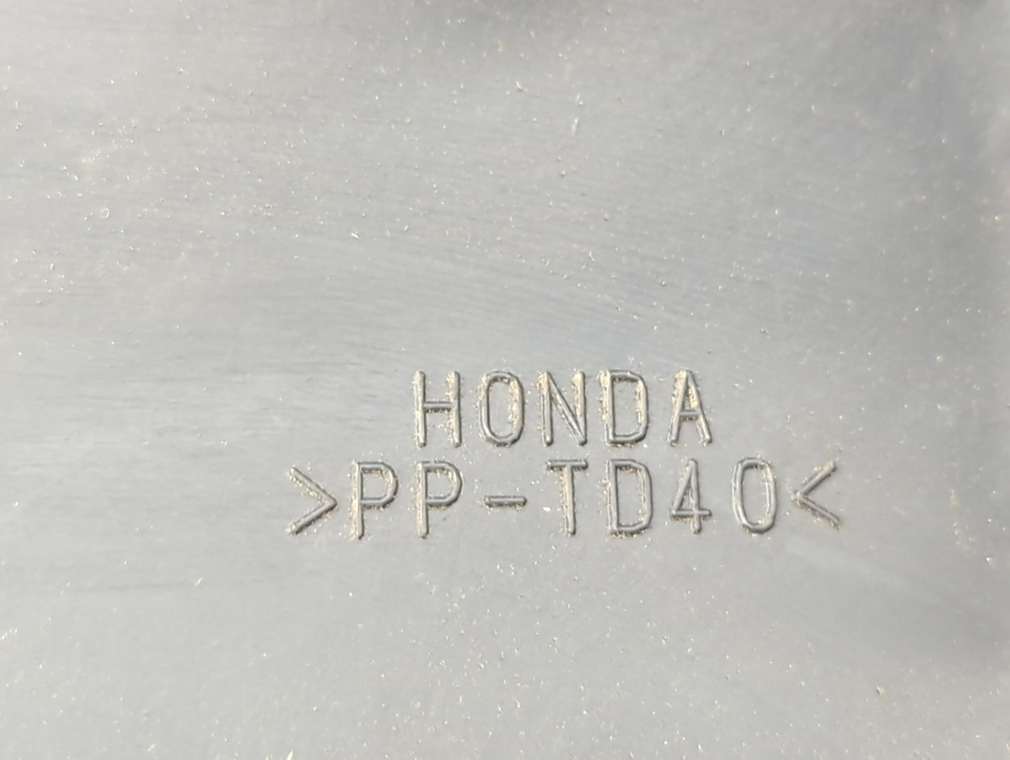 2003 Acura Tl Engine Cover - Oemusedautoparts1.com