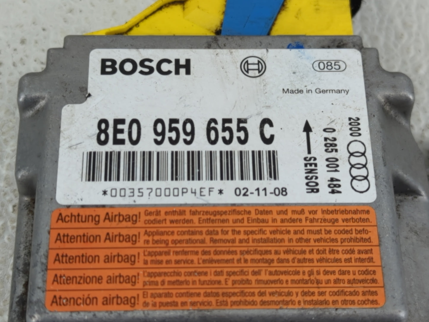 2002-2004 Audi A4 Chassis Control Module Ccm Bcm Body Control - Oemusedautoparts1.com