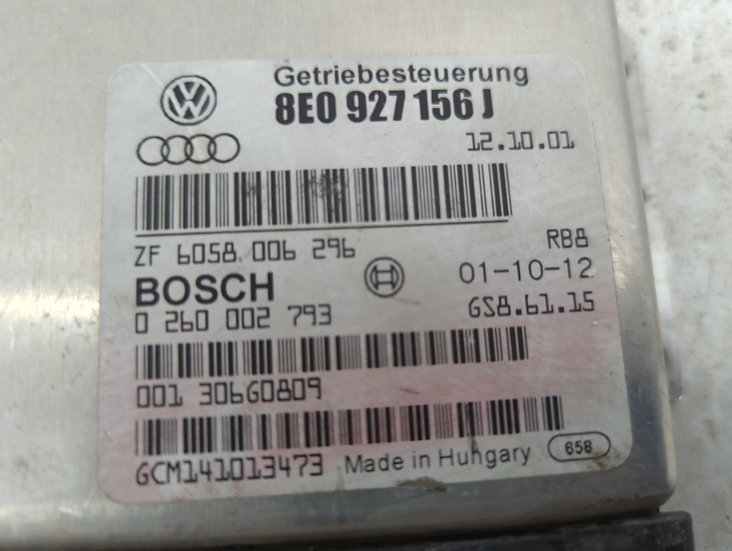 2002-2003 Audi A4 PCM Engine Control Computer ECU ECM PCU OEM P/N:8E0 927 156 J Fits Fits 2002 2003 OEM Used Auto Parts - Oe