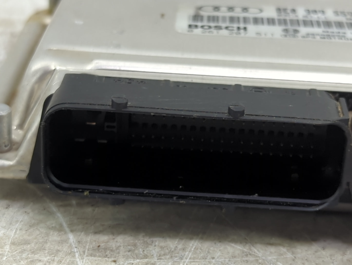 2002-2003 Audi A4 PCM Engine Control Computer ECU ECM PCU OEM P/N:8E0909559D 0261207511 Fits Fits 2002 2003 OEM Used Auto Pa