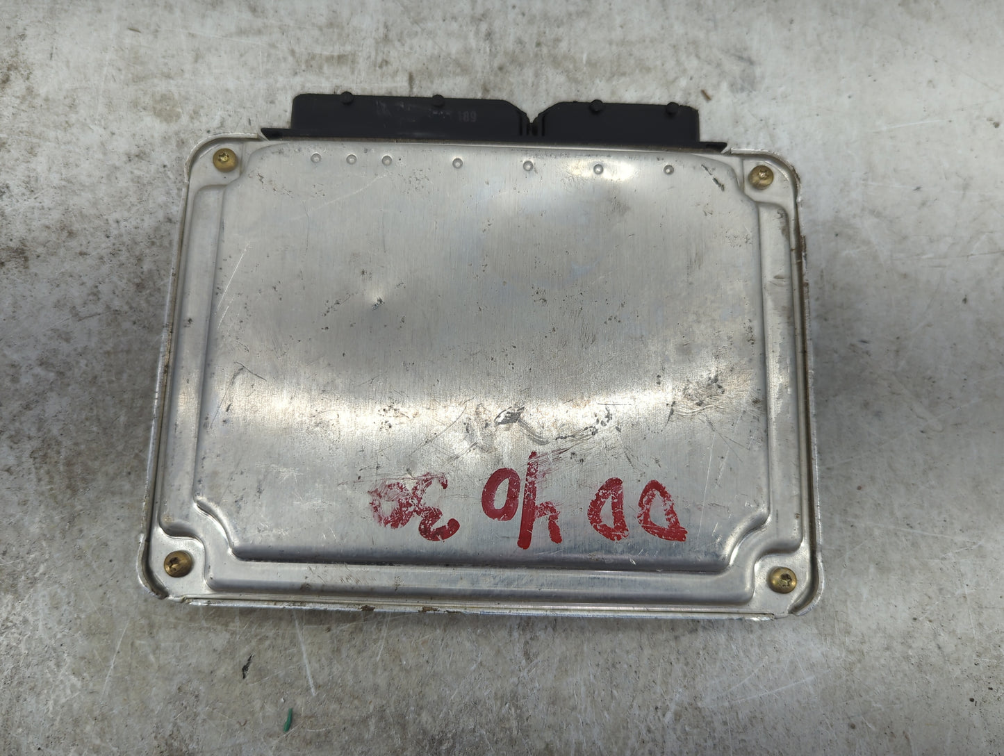 2002-2003 Audi A4 PCM Engine Control Computer ECU ECM PCU OEM P/N:8E0909559D 0261207511 Fits Fits 2002 2003 OEM Used Auto Pa