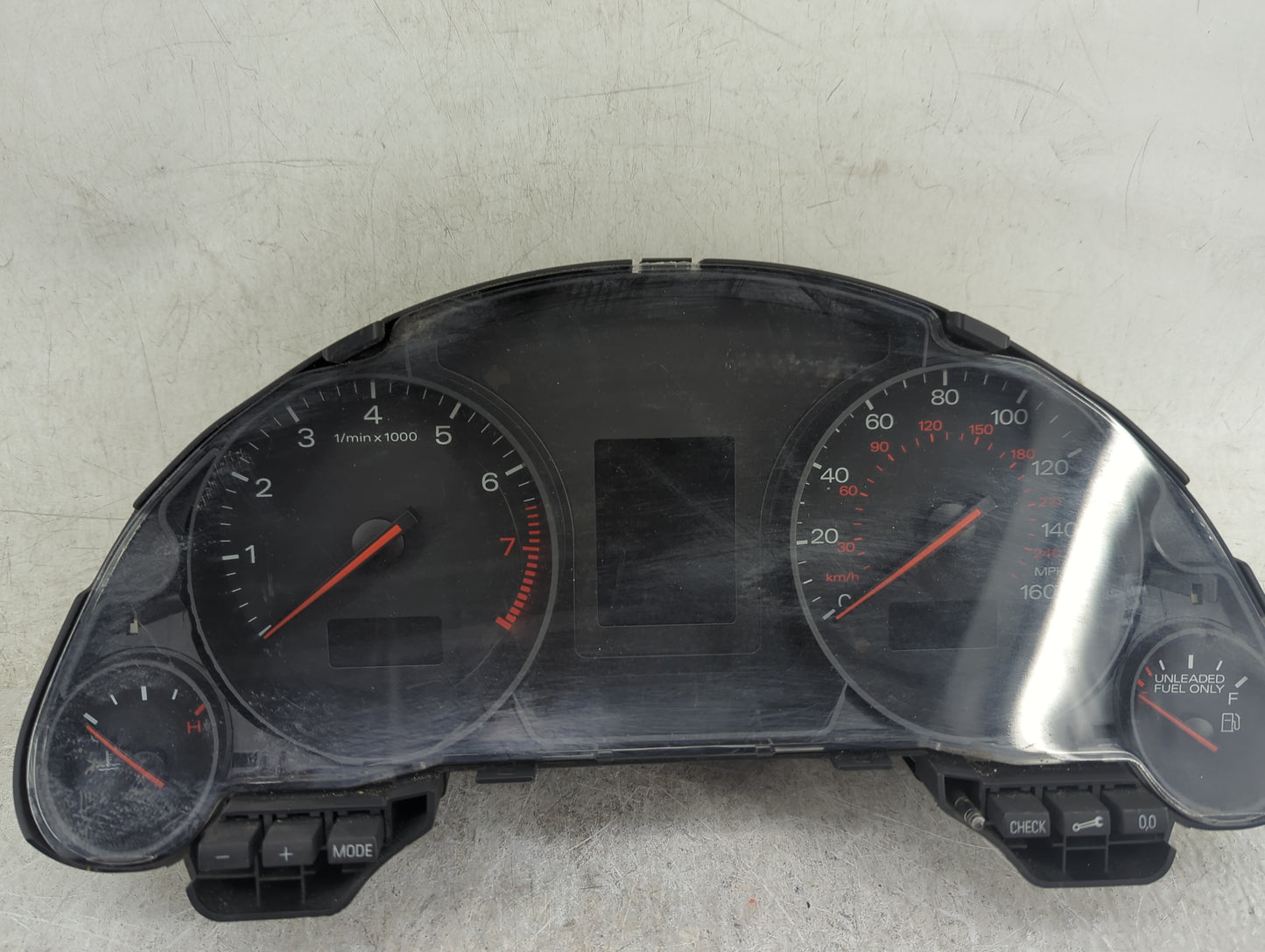 2003-2004 Audi A4 Instrument Cluster Speedometer Gauges P/N:8H0920950E 0263642014 Miles:124K Fits Fits 2003 2004 OEM Used Au