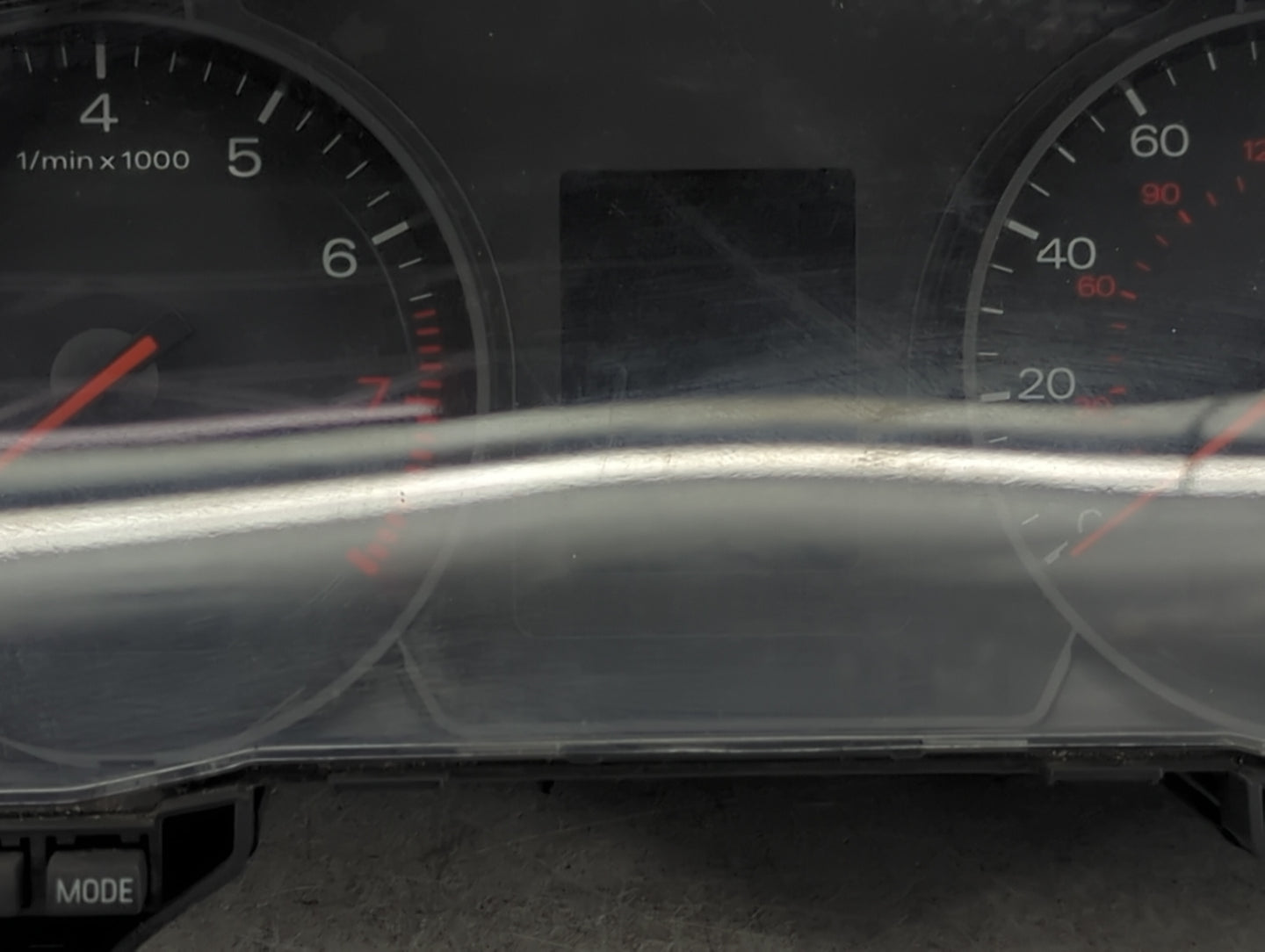 2003-2004 Audi A4 Instrument Cluster Speedometer Gauges P/N:8H0920950E 0263642014 Miles:124K Fits Fits 2003 2004 OEM Used Au