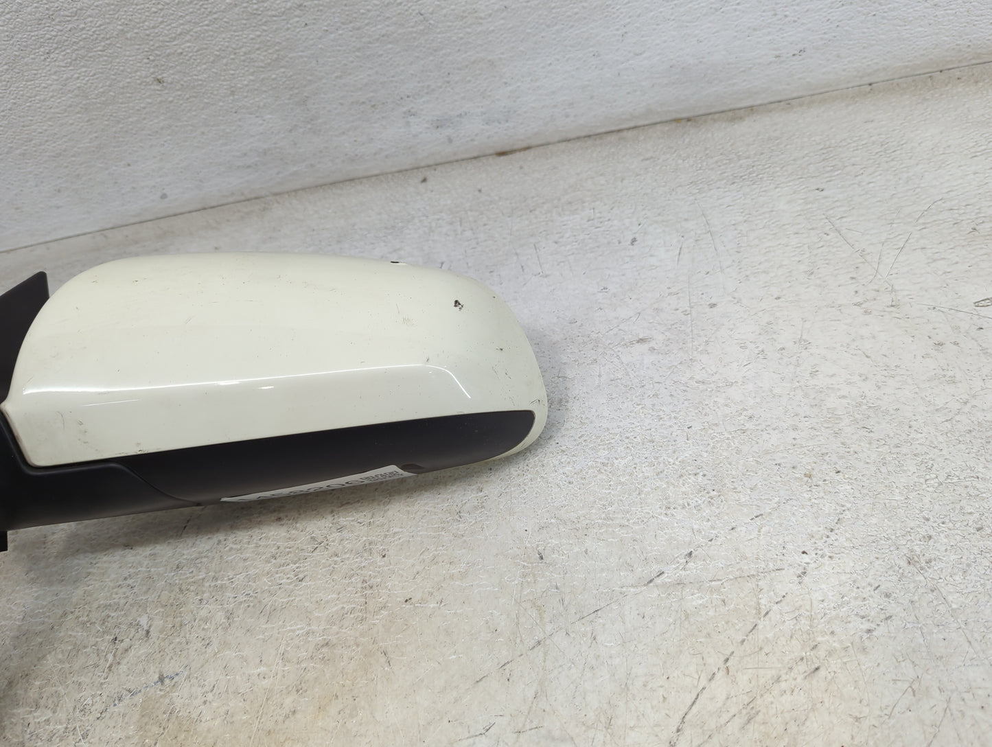 2003-2005 Audi A4 Driver Side View Mirror - Left Door Mirror OEM Used - Oemusedautoparts1.com
