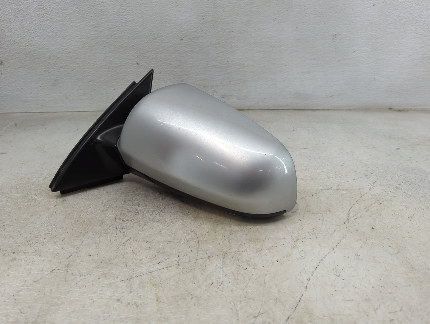 2002-2008 Audi A4 Driver Side View Mirror - Left Door Mirror OEM Used - Oemusedautoparts1.com