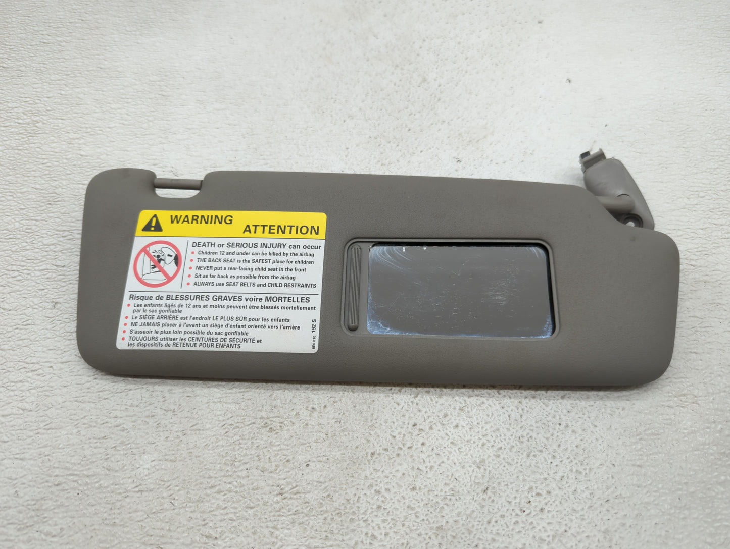 2002-2008 Audi A4 Sun Visor Shade Replacement Passenger Right Mirror Fits Fits 2002 2003 2004 2005 2006 2007 2008 OEM Used A