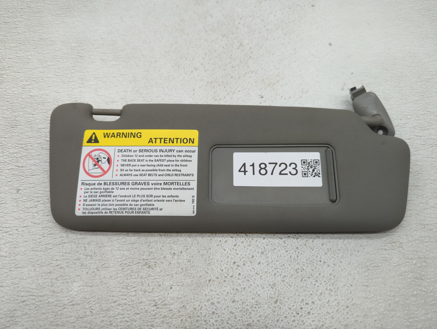 2002-2008 Audi A4 Sun Visor Shade Replacement Passenger Right Mirror Fits Fits 2002 2003 2004 2005 2006 2007 2008 OEM Used A